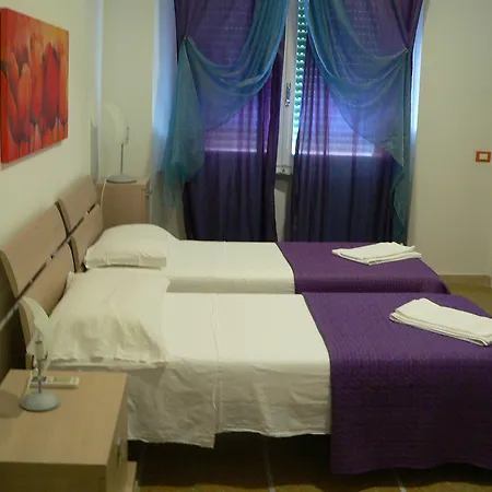 Santa Costanza Hotel